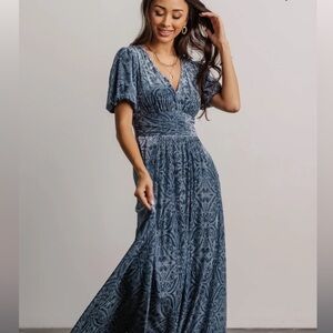 chinese dress ladies Leslie Amon Women's Treasure Shell Maxi Dress – Saint Bernard main image 1